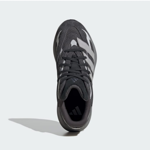 Adidas Lightblaze Running/ Lifestyle Shoes - Men\'s 9.5 - JQ9972 - Grey / Carbon